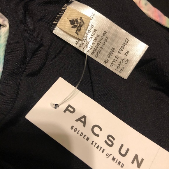 Reef Pacsun one piece swim suit - Picture 3 of 3